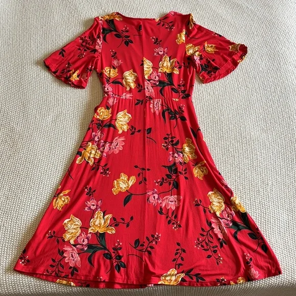 Red Floral Midi Dress - Picture 4 of 4
